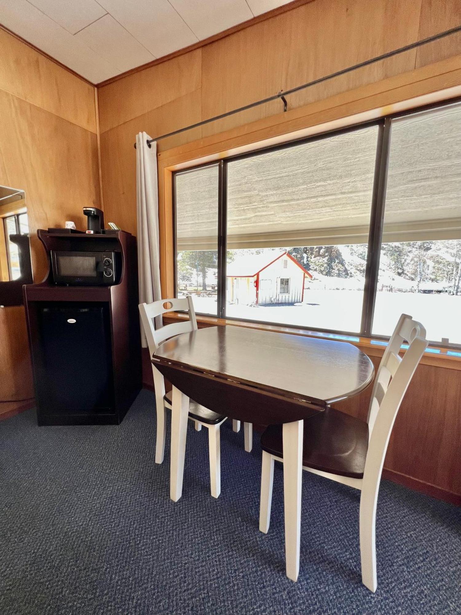Willow Springs Resort Μπρίτζπορτ Εξωτερικό φωτογραφία